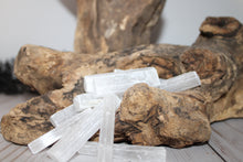 Load image into Gallery viewer, Selenite