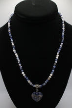Load image into Gallery viewer, Gemstone Heart Pendant Necklace