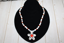 Load image into Gallery viewer, Cowrie Shell Flower Necklace
